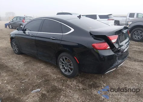 2015 Chrysler 200 C z USA, uszkodzony, nr VIN 1C3CCCEG3FN589377